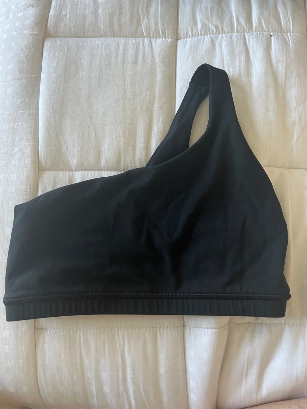 Fleo sz M Black One-Shoulder Sports Bra